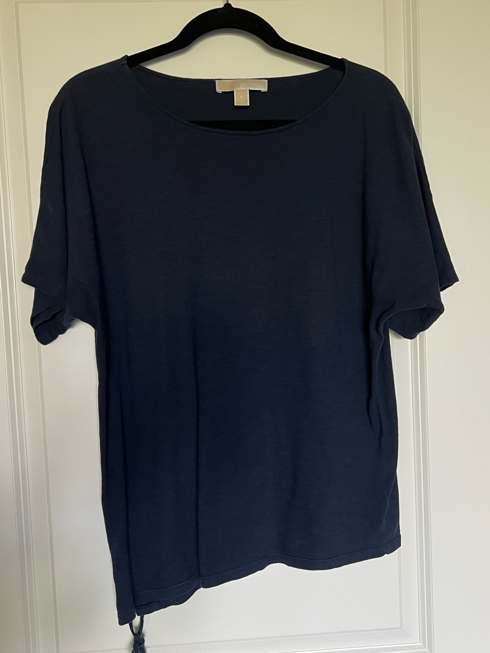 LIKE NEW Michael KORS Knit Navy Top SZ M